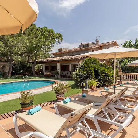 Marjals Villa
